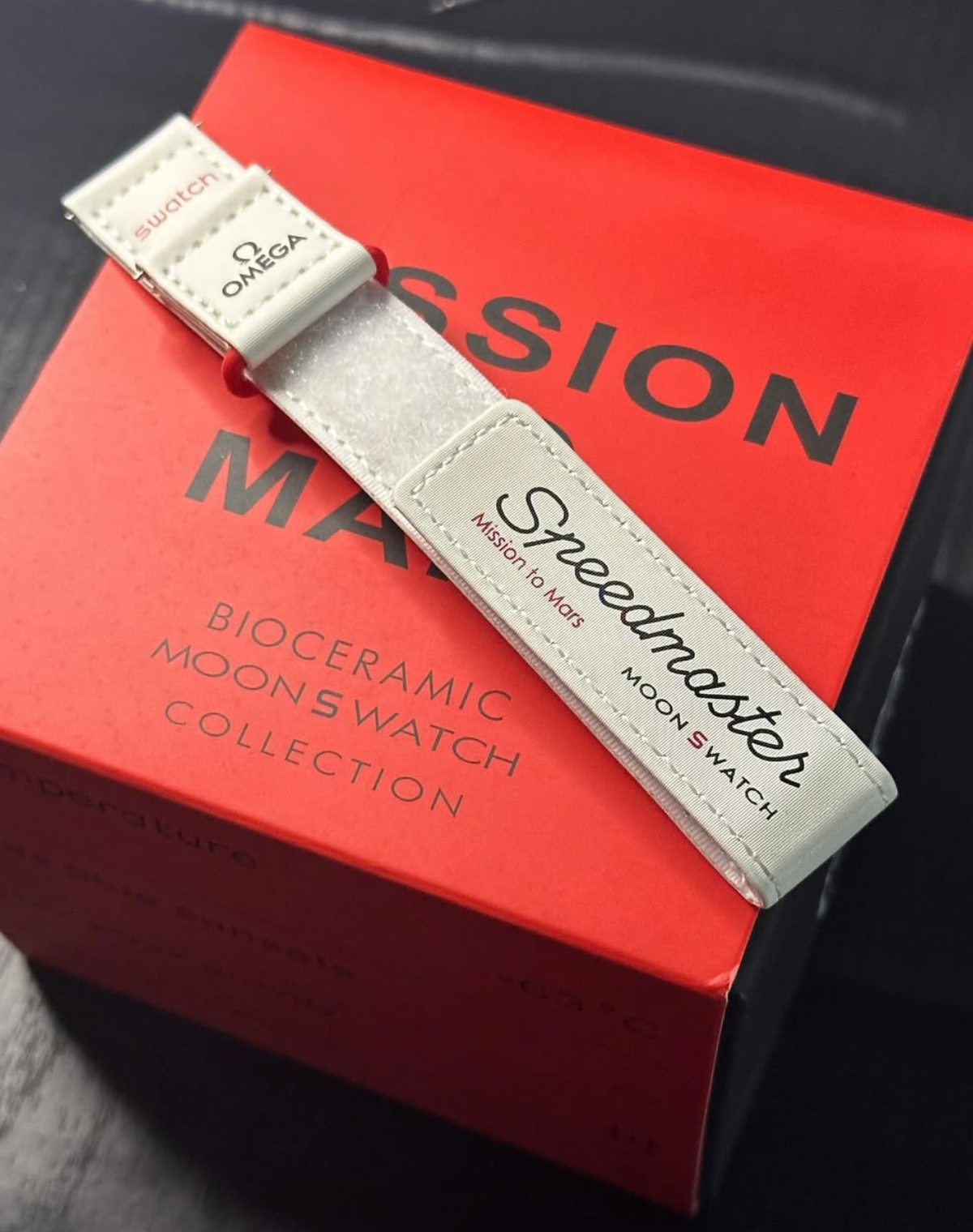 Omega X Swatch Mission to Mars MoonSwatch in metal case